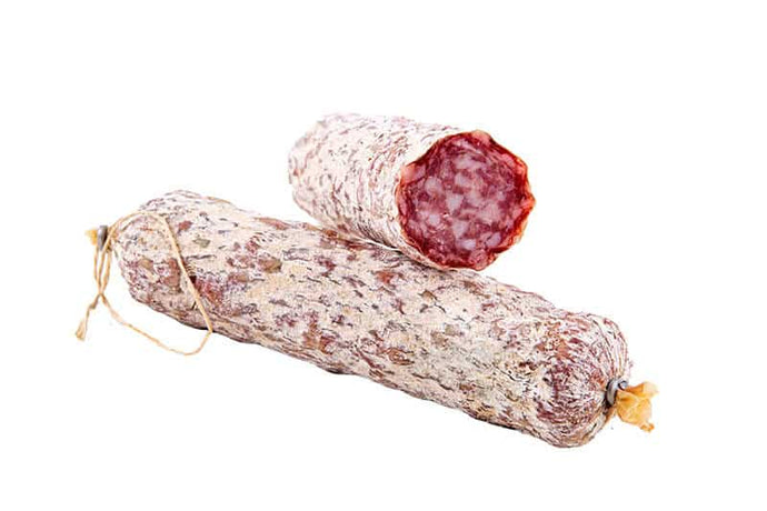 What is the whitish/grayish layer that covers the saucissons? 🤔