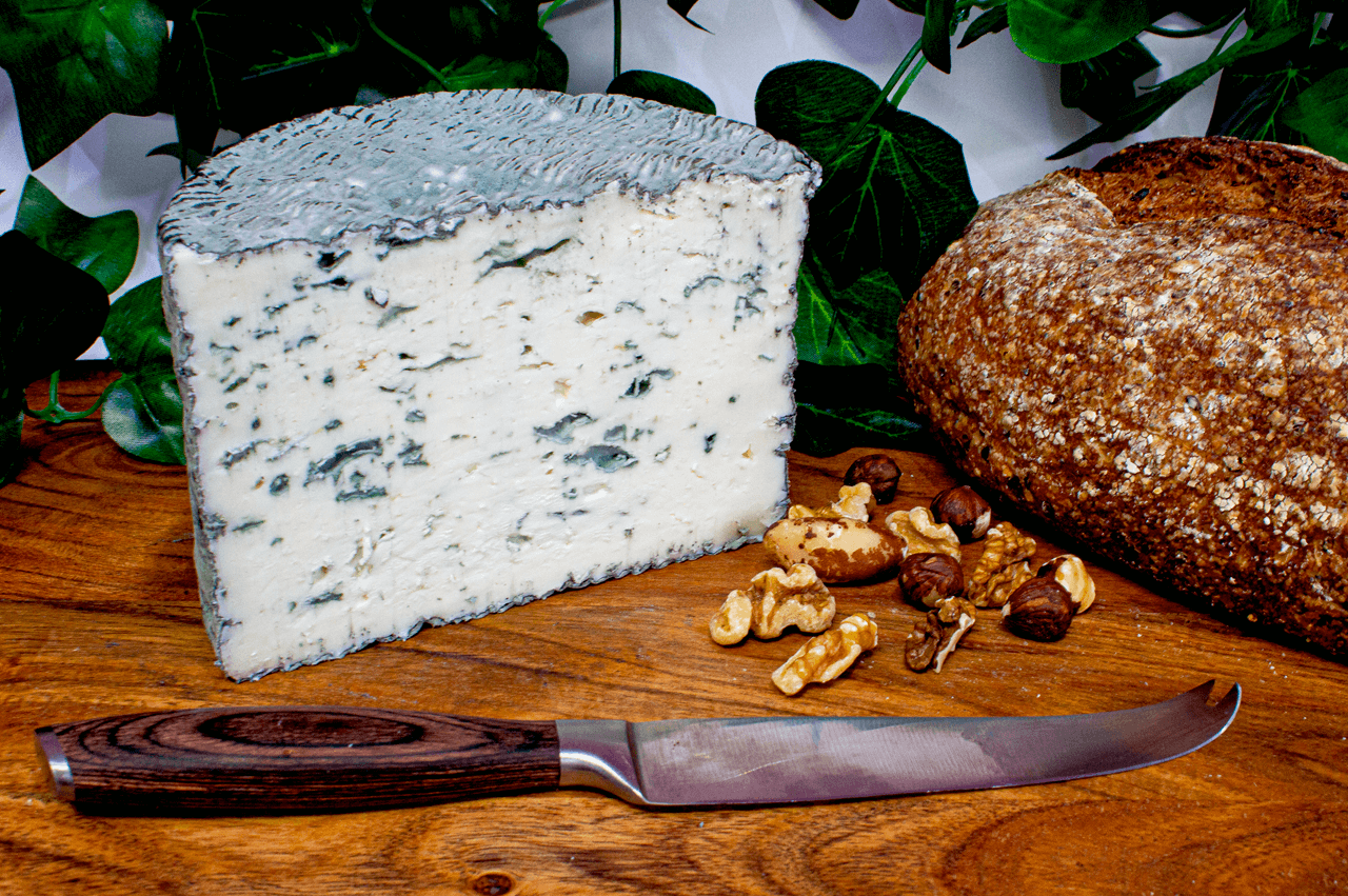 Chevre Wheel Persille de Chèvre (Organic) – Deliss Artisan